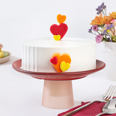 Luscious Love In Layers Semi-Fondant Cake (400 Grams)