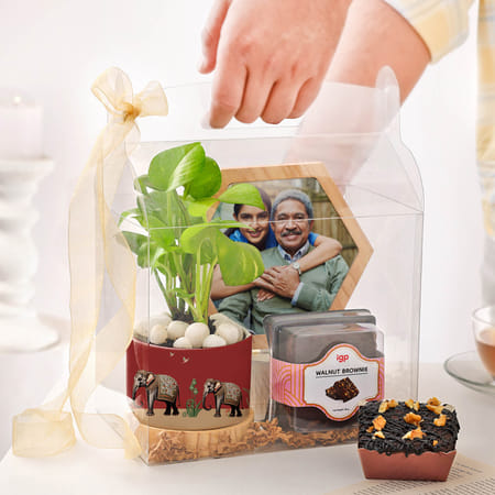 Nature's Warmth Personalized Father's Day Hamper-image-43