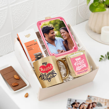 Perfect Match Personalized Hamper-picture-23