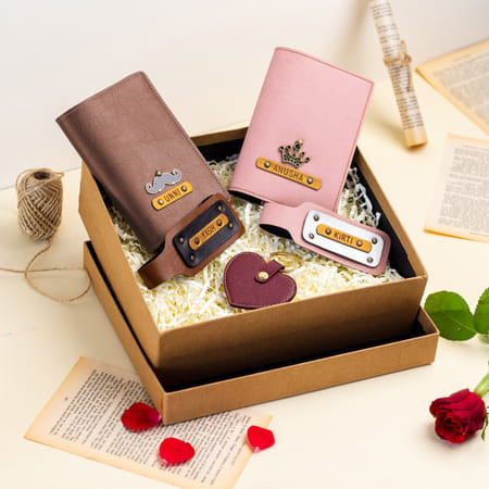 Personalized Chic Travel Essentials Hamper For Couples-picture-36