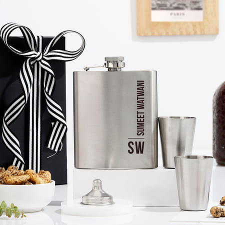 Personalized Dad's Cheers Hipflask Gift Set-picture-32