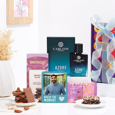 Personalized Man Of The Moment Birthday Gift Hamper-picture-37