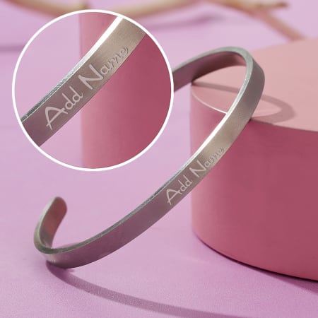 Peppa Crown Personalised Kids' Gold Bracelet | Fancy | CaratLane