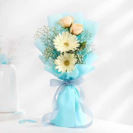 Sweet Romance - Flower Bouquet Gift - Flower Bouquets - Dubai Garden Centre