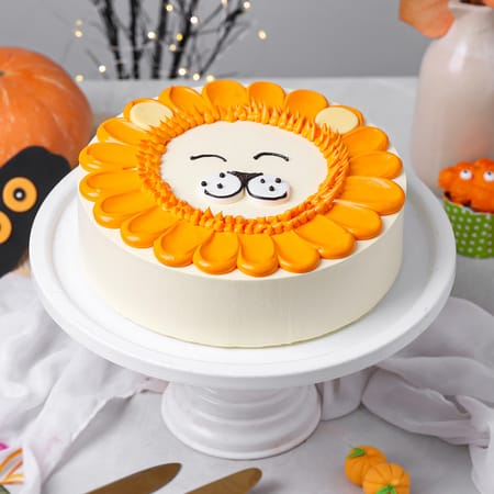 Roaringly Cute Lion Halloween Cake-picture-16