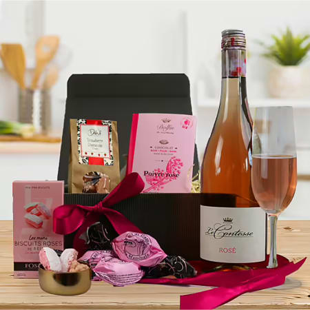 Buy/Send Rose Gift Basket Online IGP JVS1273116