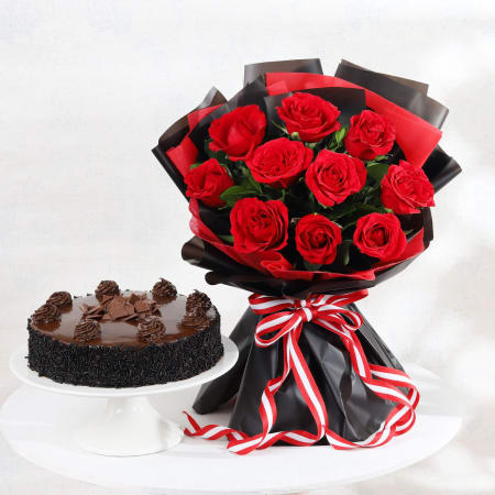 Order Truffle Delight Cake HalfKg Online at Best Price, Free Delivery|IGP  Cakes