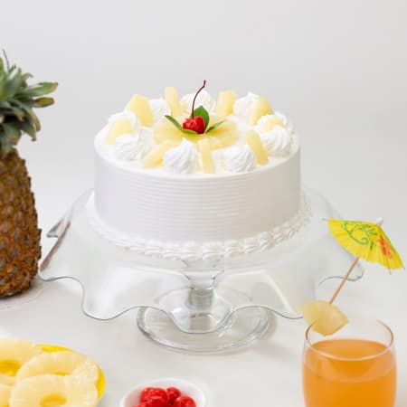 3 Kg. Pineapple Cake  3 Kg. Pineapple party cake.