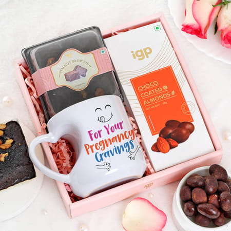 Sweet Indulgence Personalized Pregnancy Hamper