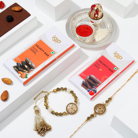 Sweet Surprises Bhai Bhabhi Rakhi Hamper-picture-12