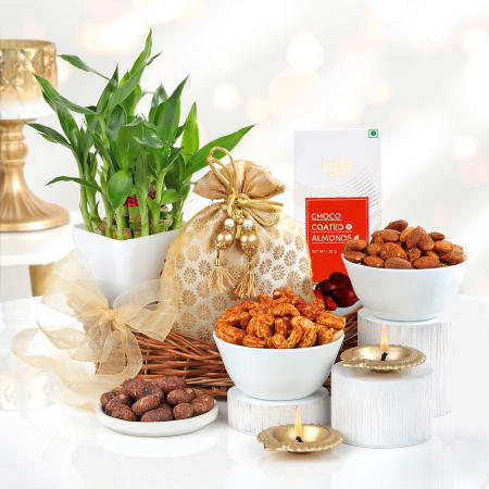 Buy Gourmet Diwali Gift Hampers Online at Nature's Basket | Flickr