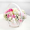 Basket arrangement in light colours Online