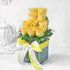 Bouquet of 10 Yellow Roses in Vase Online