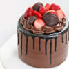 Gift Chocolate Strawberry Fresh Cream Cake (1 Kg)