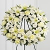 S3-4442 The FTDÂ® Treasured Tributeâ„¢ Wreath Online