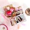 Gift Smiling Splendor Personalized Birthday Hamper