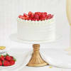 Gift Strawberry Bliss Cake (500 Gm)