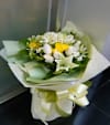 Buy/Send Sympathy Flowers Online | IGP | NID1365410
