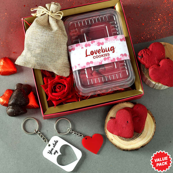 >Love Hamper For Valentine S Day Gift Send Gourmet Gifts Online J11124964 Igp Com