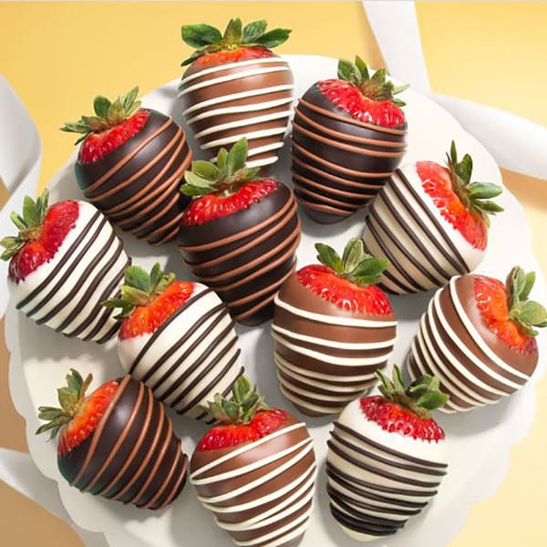 12pc Chocolate Dipped Strawberries