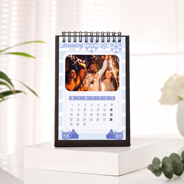 2023 Desk Calendar in Black