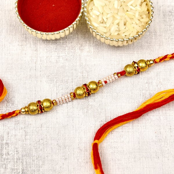 Alluring Beaded Thread Rakhi Gift/Send Rakhi Gifts Online L11071385