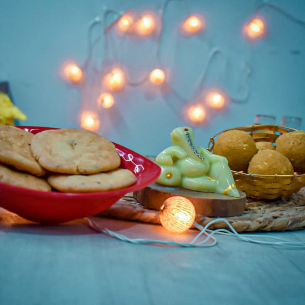 Aram Ganesha with Sweets and Snacks