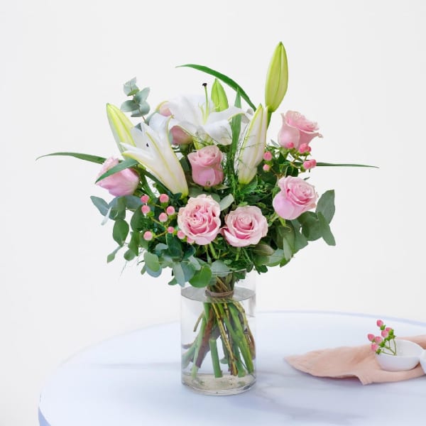 Buy/Send Arrangement of Roses and Lilies Online IGP NID1319524