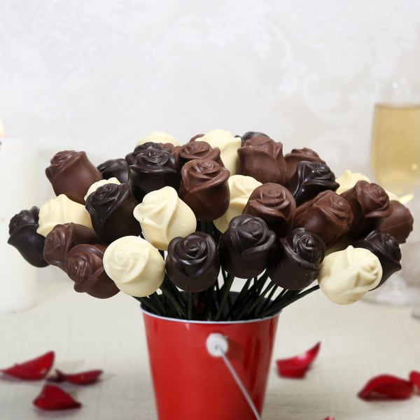 Assorted 50 Rose Chocolates Bouquet Gift Send Gourmet Gifts
