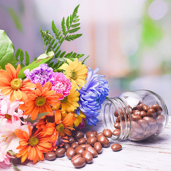 Assorted Flower With Spl Treat