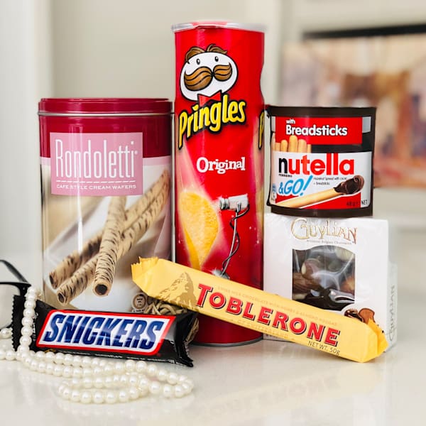 Assorted Snacks Gift Hamper