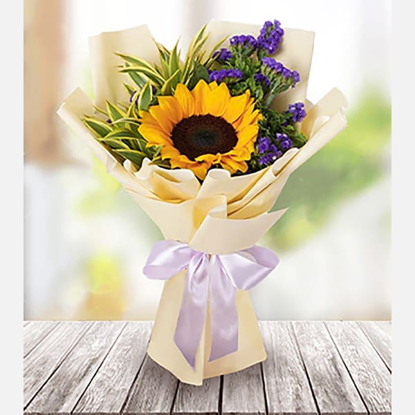 Beaming Sunflower Bouquet