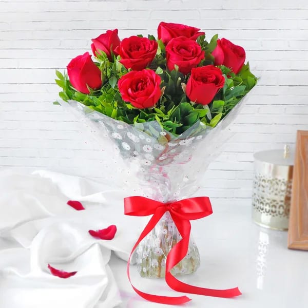 Beautiful Bouquet of 8 Roses