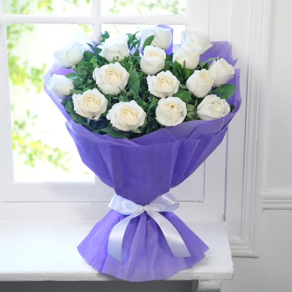 Beautiful Bunch of 15 White Roses