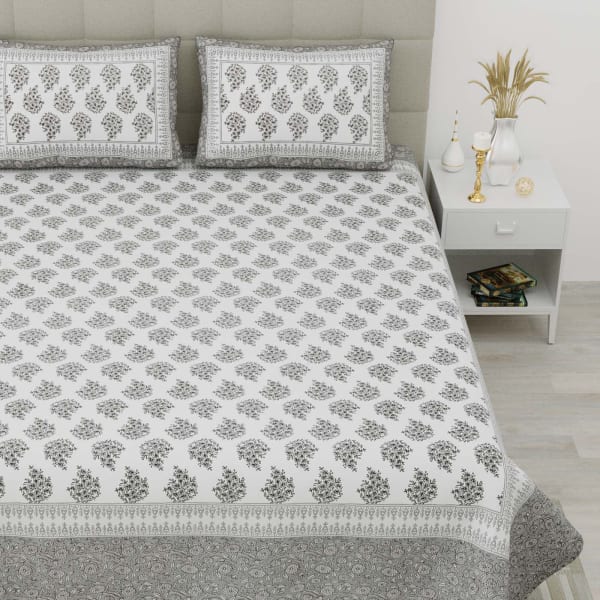 Boota Print Cotton Bedsheet Set With Pillow Covers - Grey