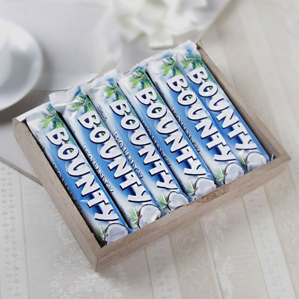 Bounty Chocolate Bars in a Tray: Gift
