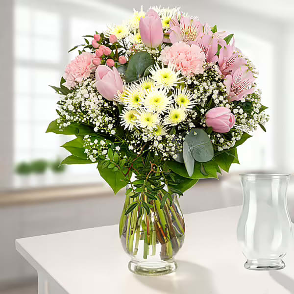 Bouquet love breeze with vase