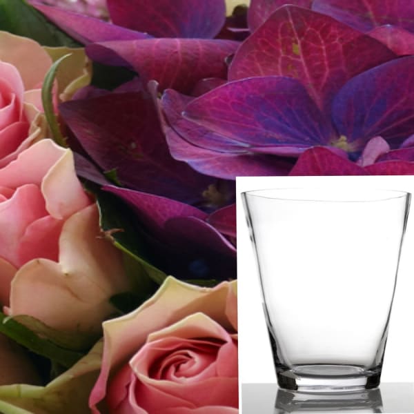 Bouquet + vase