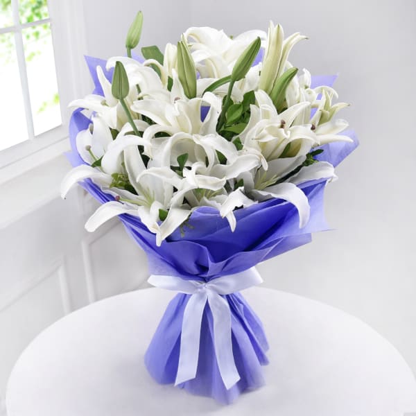 Bunch of 10 White Lilies in Tissue
