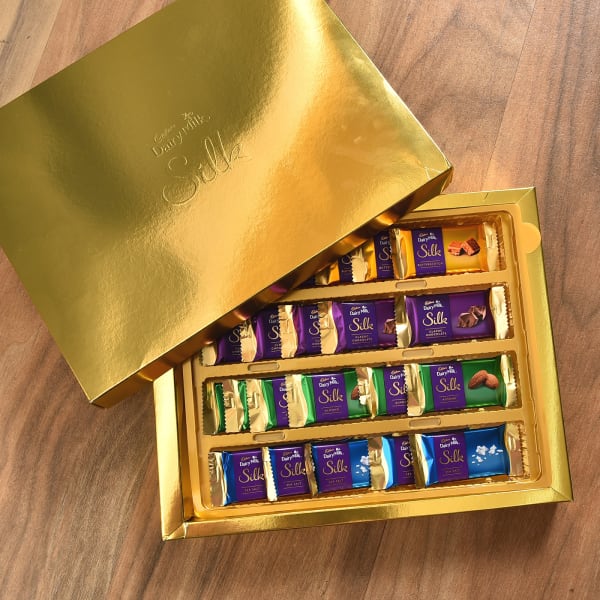 Cadbury Dairy Milk Silk 24 Miniatures Chocolate Gift Box: Gift/Send