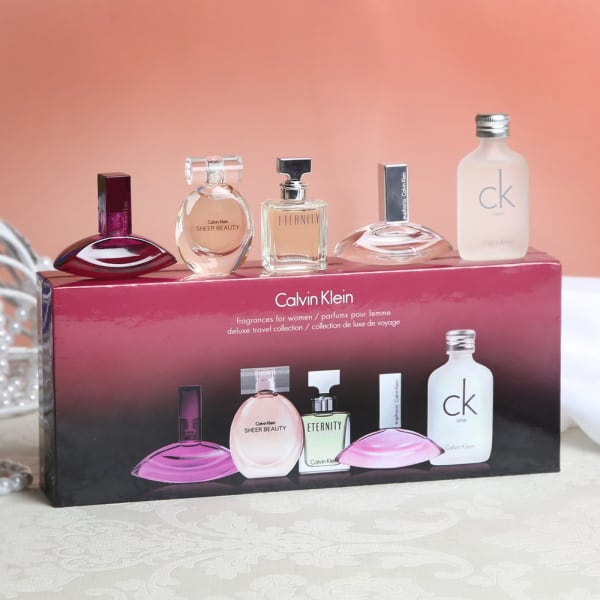 Calvin Klein Pack of 5 Mini Women Perfume Set: Gift/Send Fashion and  Lifestyle Gifts Online M11029444 |
