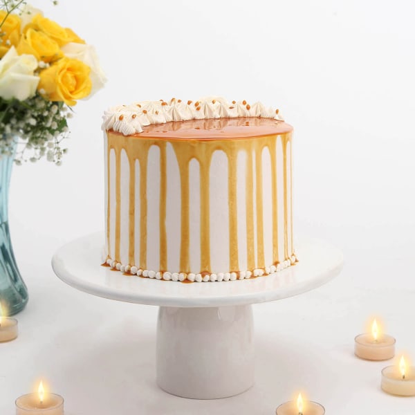 Caramel Drip Cake