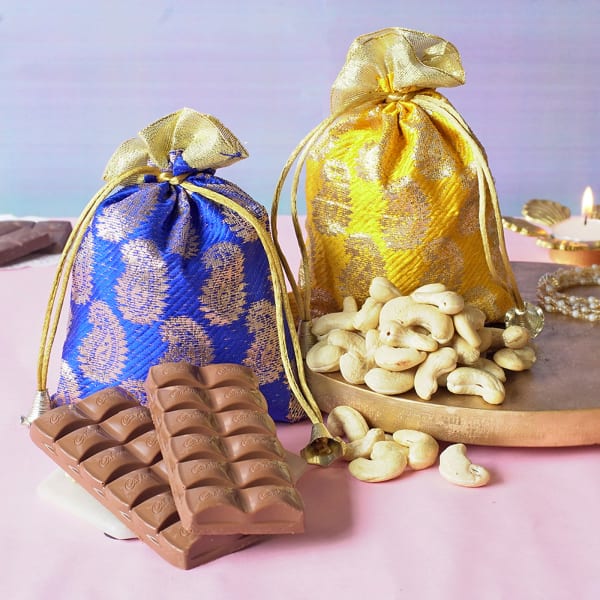 Cashews And Smooth Chocolates In Potlis
