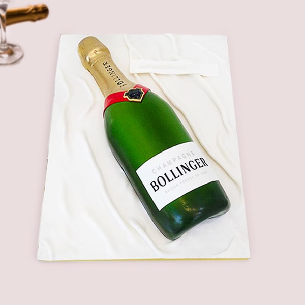 Champagne Fondant Cake (2.5 Kg)