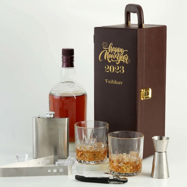 Cheers to New Year Personalized Bar Set