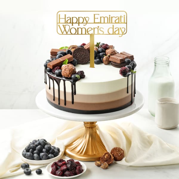 Chocolate Berry Bliss Womens Day Cake (1 Kg)