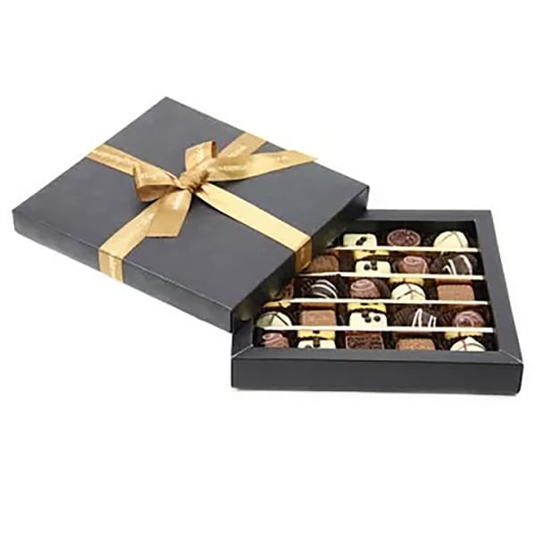 Buy/Send CHOCOLATE COSMOPOLITAN BOX Online | IGP | JVS1179454