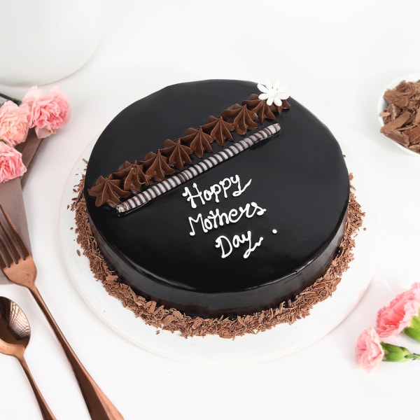 ChocoStar Cream Cake (1 Kg)