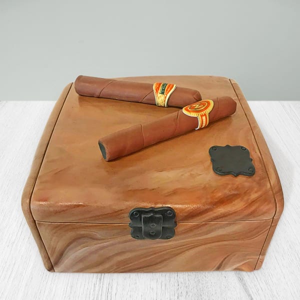Cigar Box Fondant Cake (2 Kg)