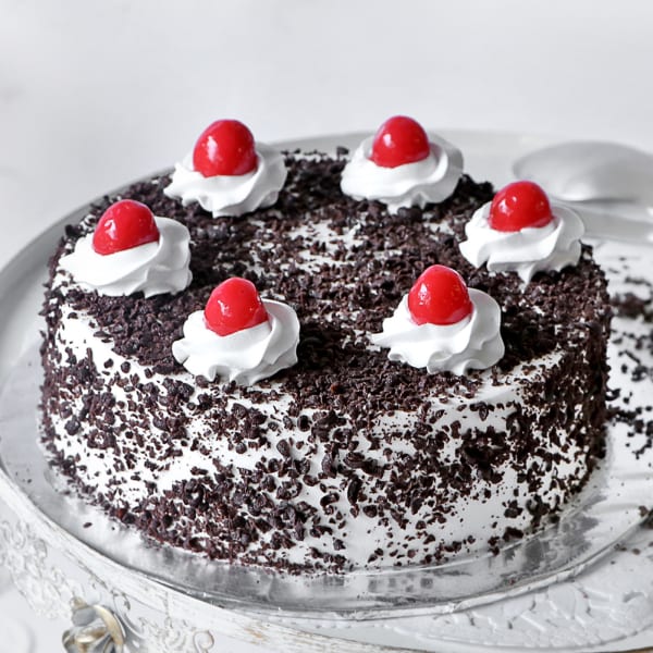 Classic Black forest Cake (1 kg)